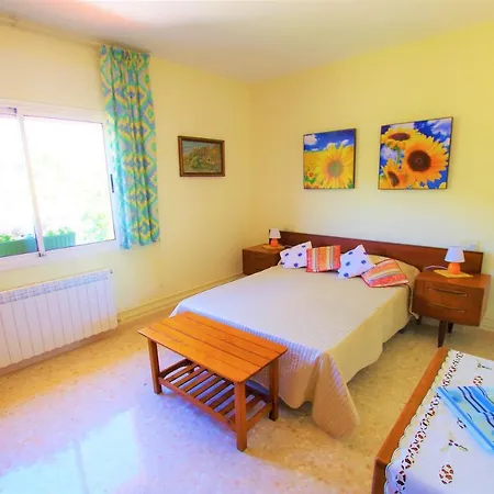 Vacances & Villas Lloret-Villa Dali יורט דה מאר