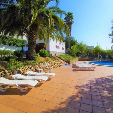 וילה Vacances & Villas Lloret-Villa Dali *