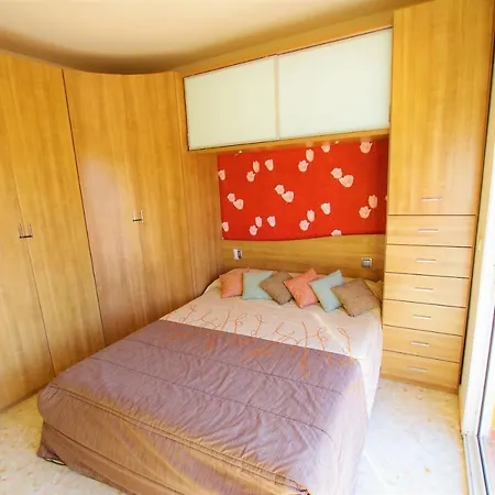 וילה Vacances & Villas Lloret-Villa Dali *